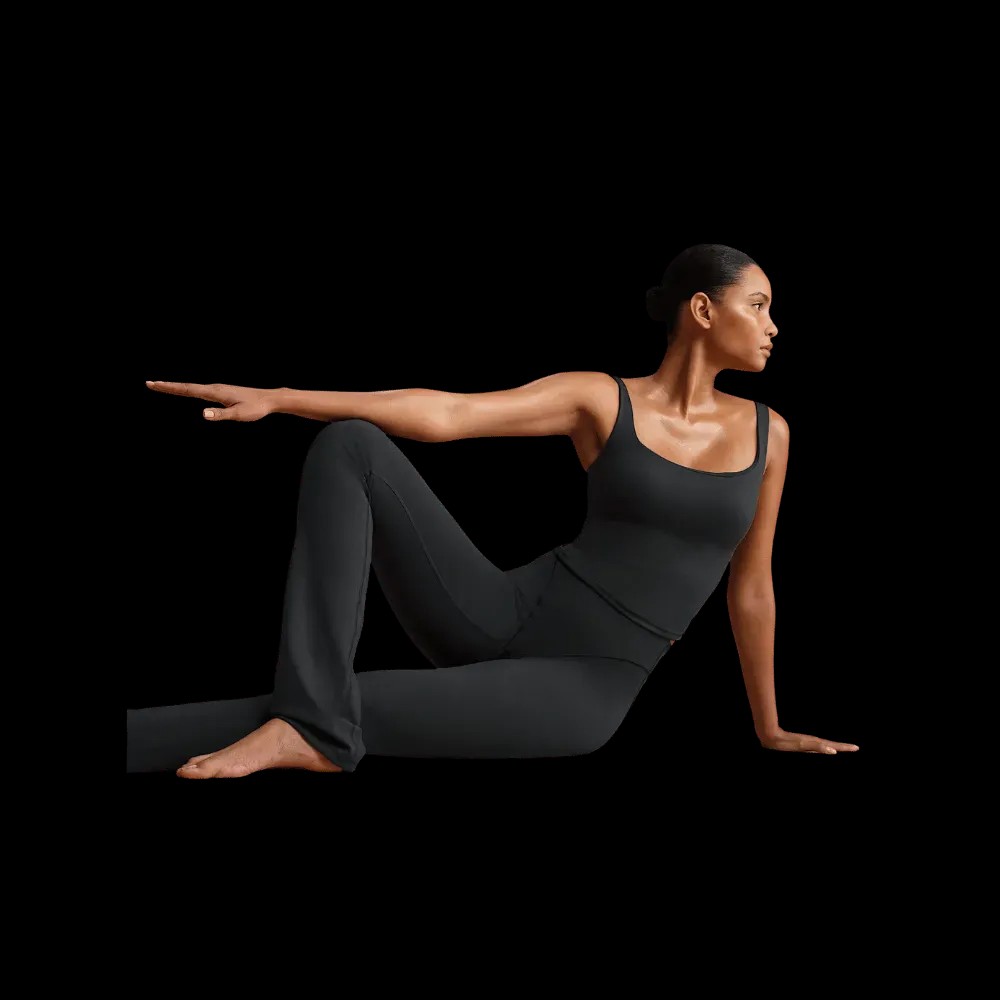 Nike X Skims Matte Women's High-Waisted V-Panel Straight Leggings OBSIDIAN - HypeFly India View 2