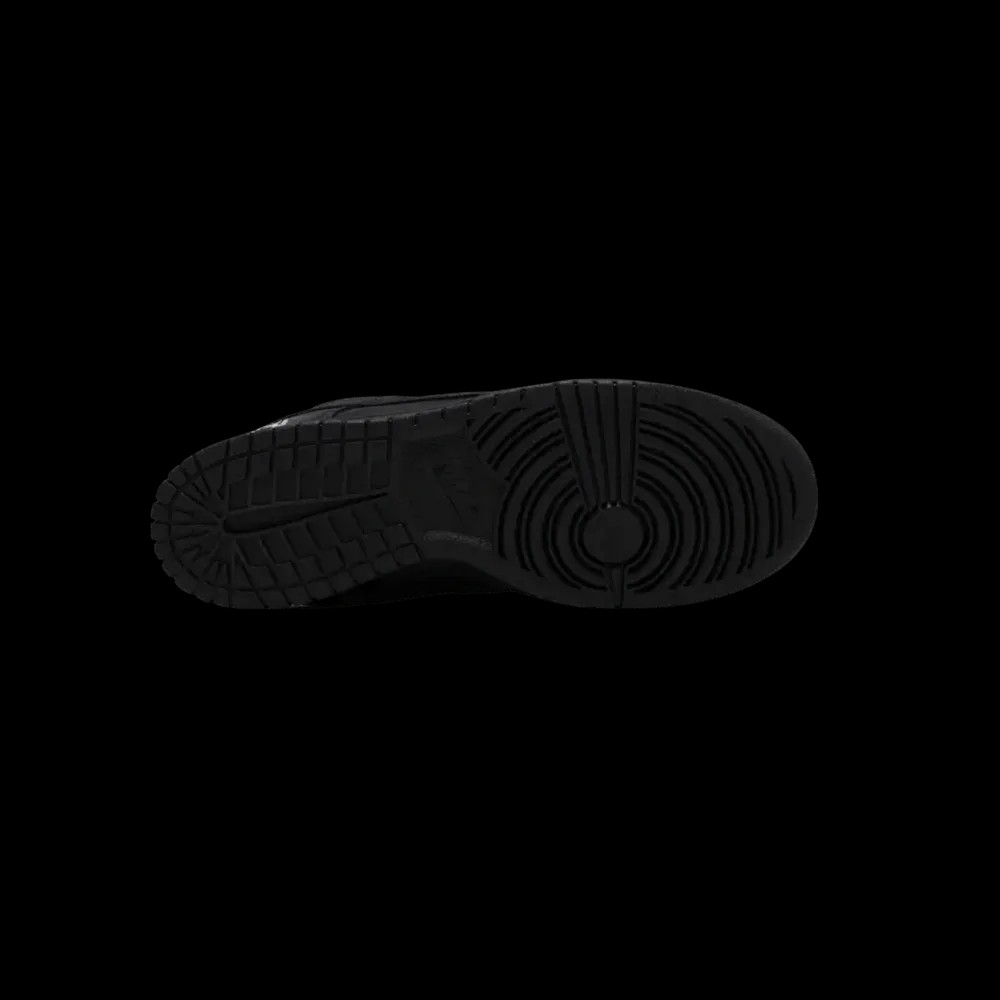 Nike Supreme x Dunk Low SB 'Black' - HypeFly India View 5