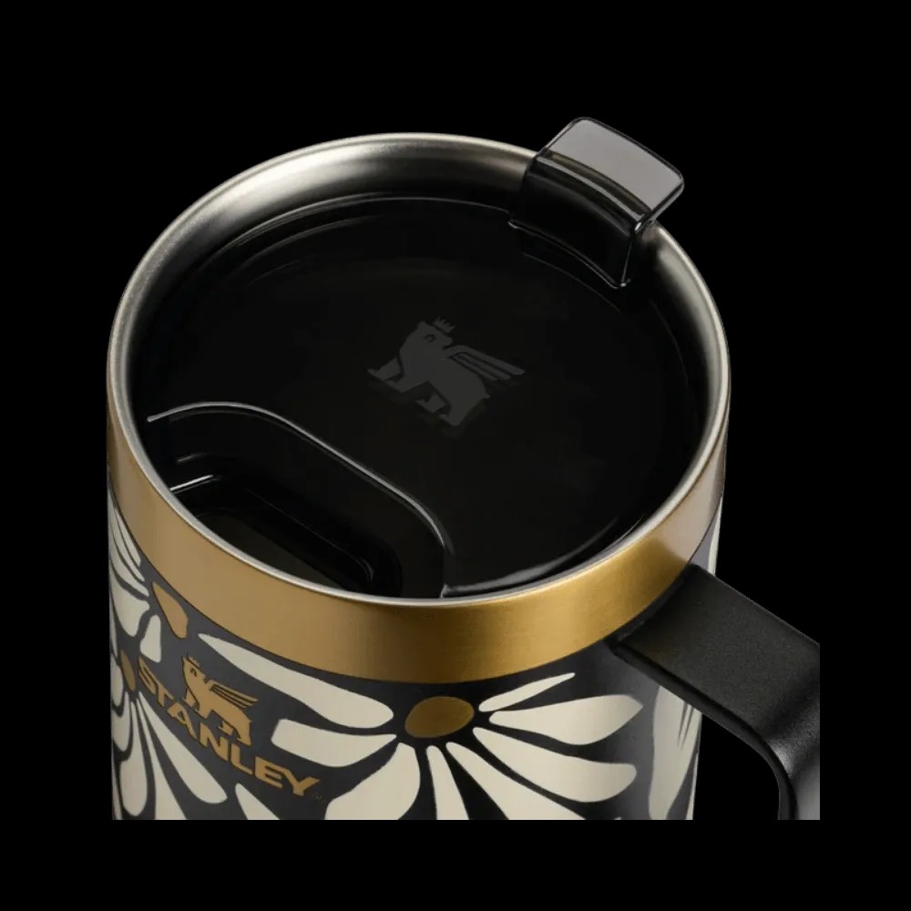 Stanley The Everyday Suburban Mug Wild Blooms 24 OZ - HypeFly India View 2