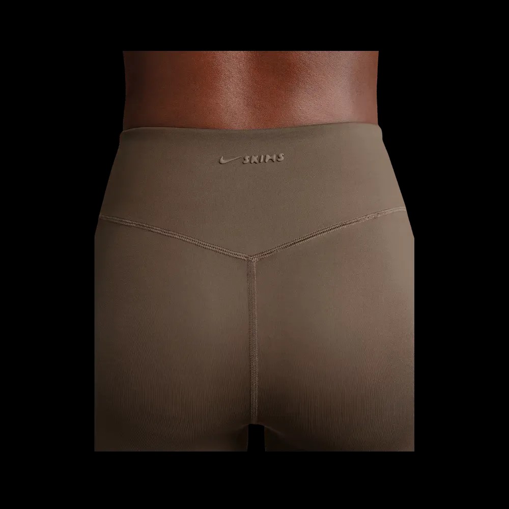 Nike X Skims Women's High-Waisted 26" Leggings Dark Sepia - HypeFly India View 5