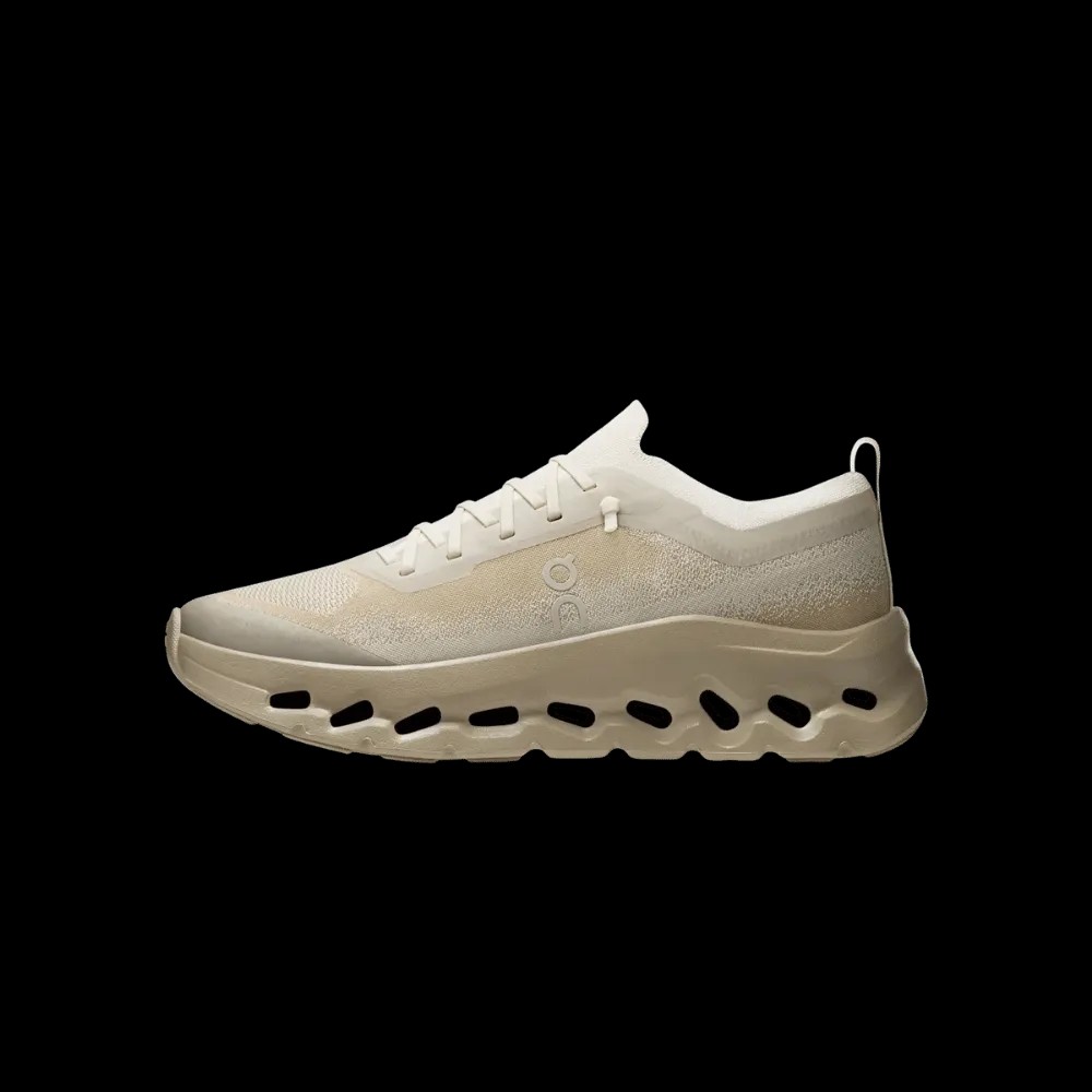 On Running Cloudtilt Moon Winter Kasha - HypeFly India View 4