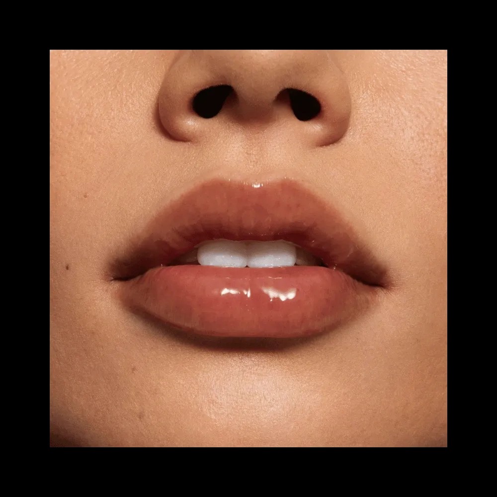 Kylie Cosmetics Skin Lip Butter Toasted Marshmellow - HypeFly India View 3