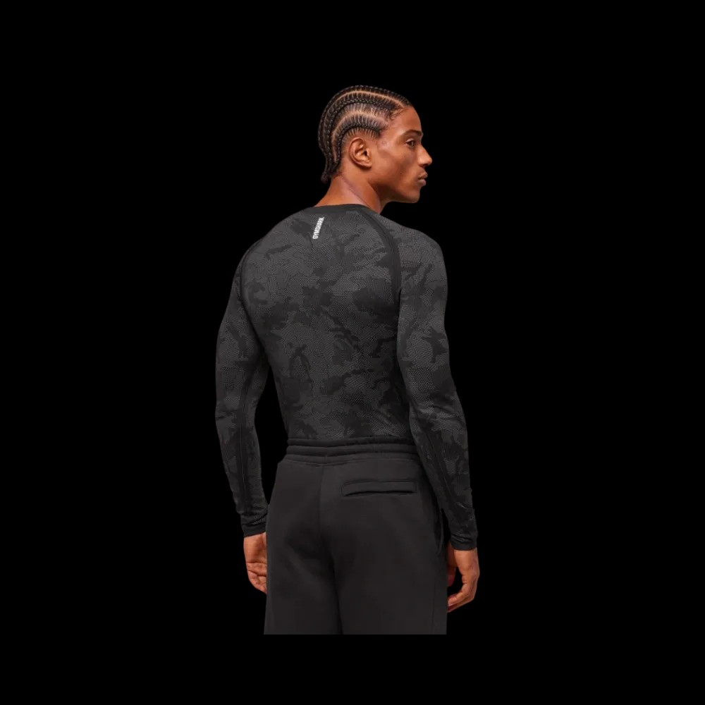 Gymshark Geo Seamless Long Sleeve T-Shirt Slim Fit Black - HypeFly India View 3