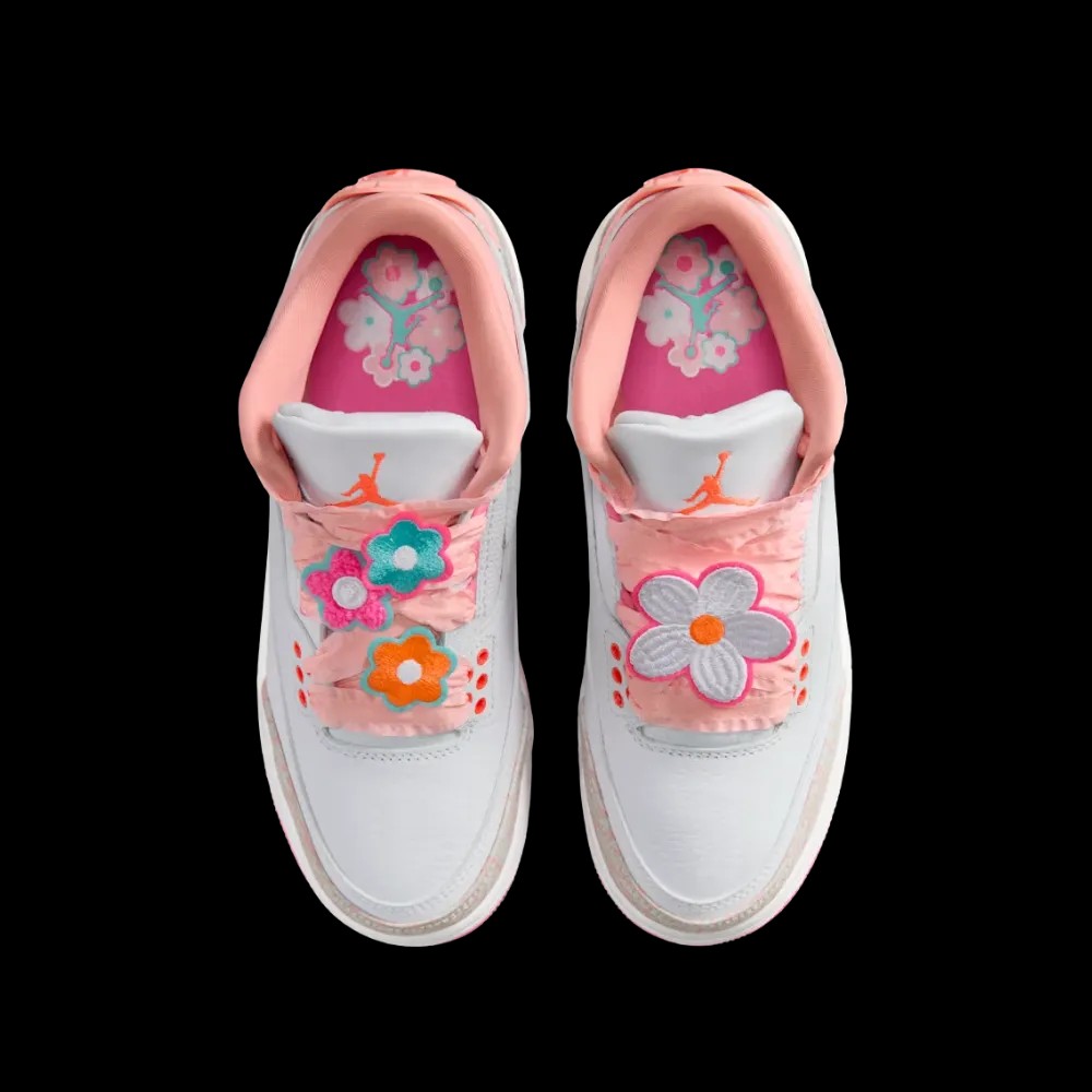 Air Jordan 3 Retro GS 'Spring Flowers' - HypeFly India View 4