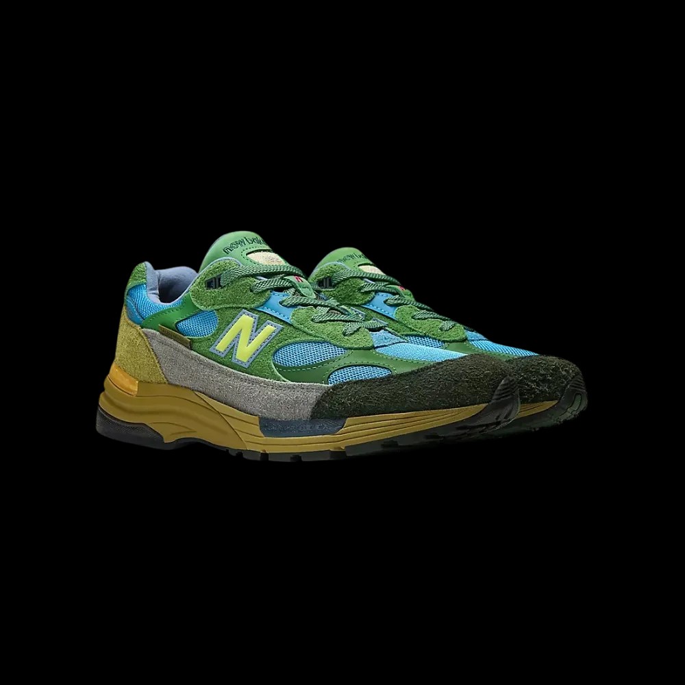 Salehe Bembury x New Balance 992 Made in USA 'Calm Be The Crater' - HypeFly India View 5
