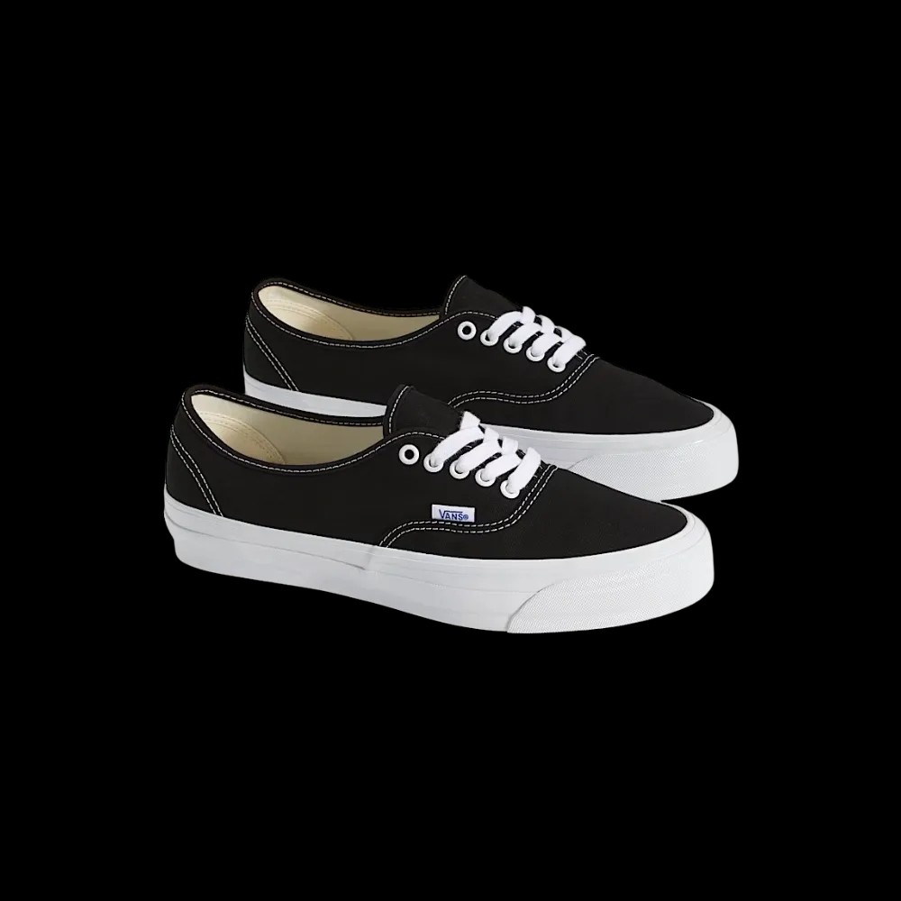 Vans Premium Authentic Shoe Black And White - HypeFly India View 5