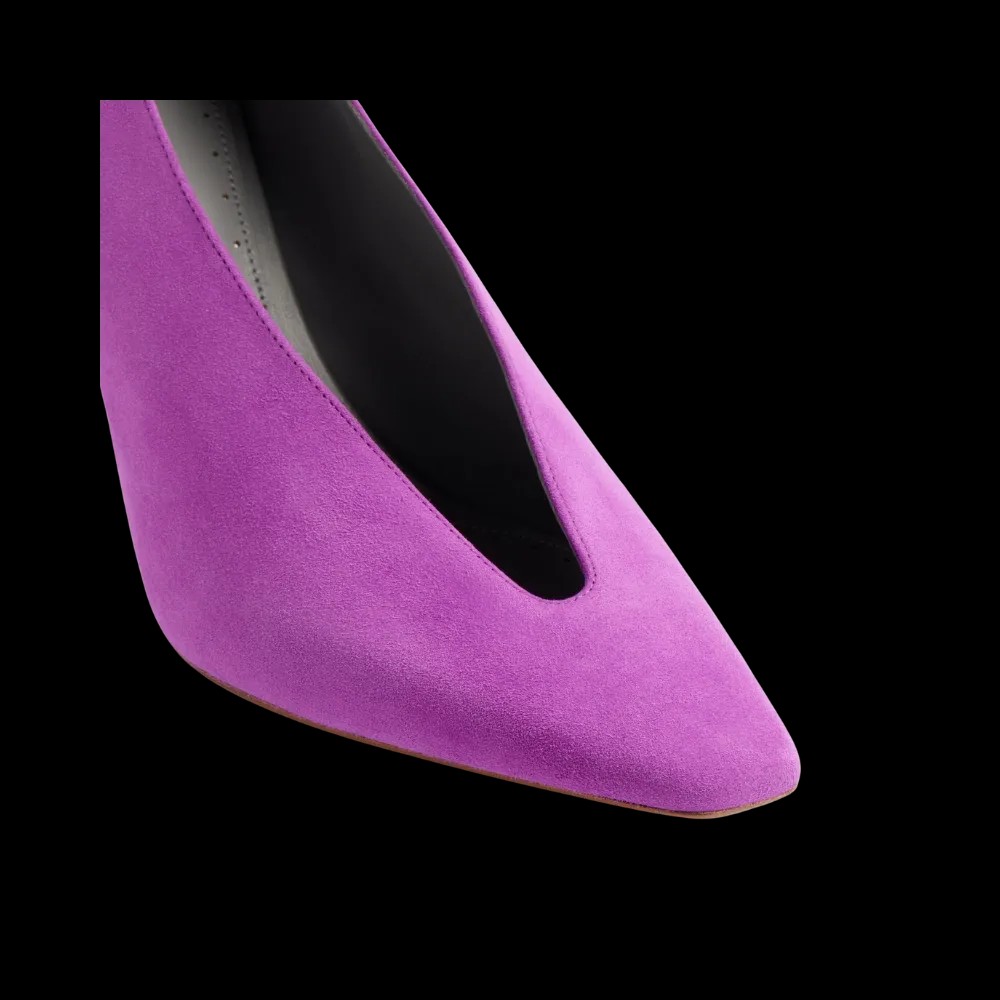 Balenciaga Duchesse Pump In Azalee - HypeFly India View 2