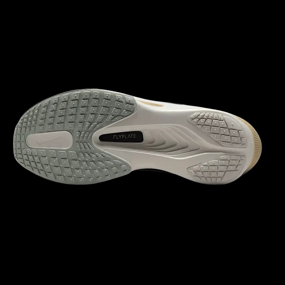 Jakob Ingebrigtsen x Nike Zoom Fly 6 'Medium Ash' - HypeFly India View 4