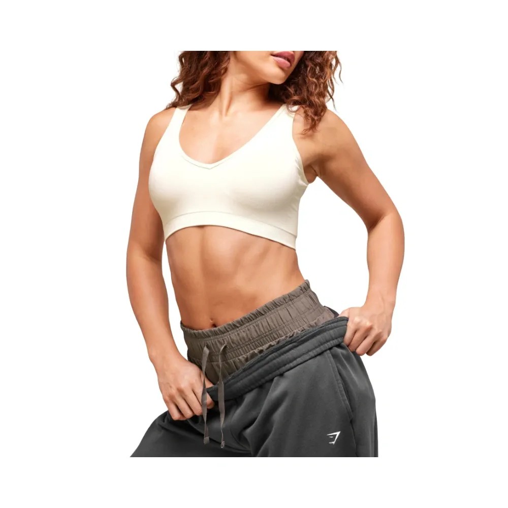 Gymshark Everyday Seamless Sports Bra - Light Support Soft White - HypeFly India View 5