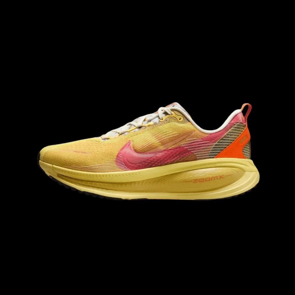Nike Vomero 18 'International Running Pack' - HypeFly India View 4