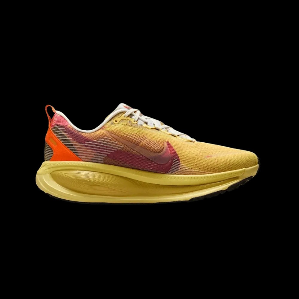 Nike Vomero 18 'International Running Pack' - HypeFly India View 1