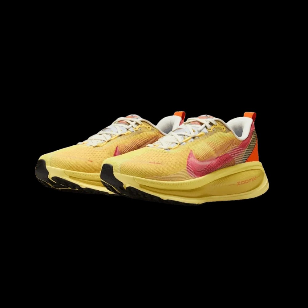 Nike Vomero 18 'International Running Pack' - HypeFly India View 3