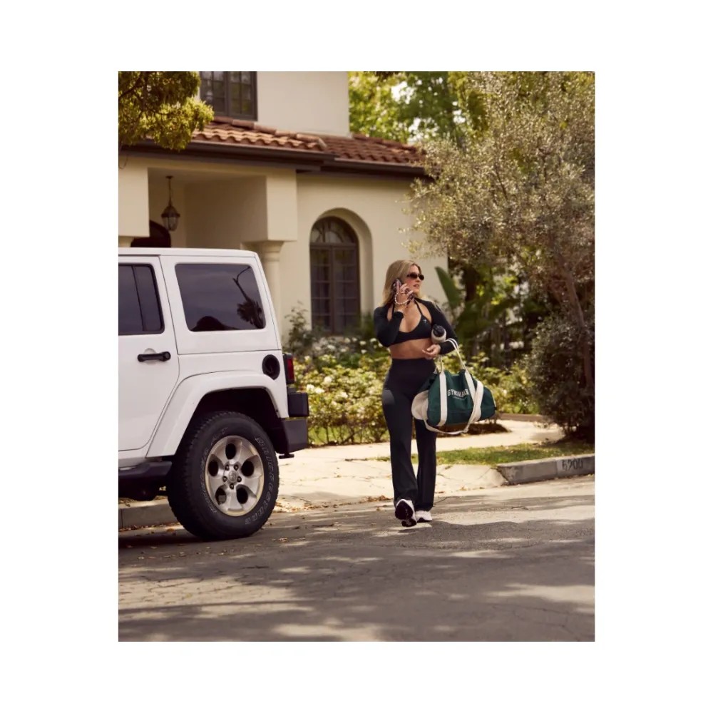 Gymshark Minimal Sports Bra- Light Support Black - HypeFly India View 5