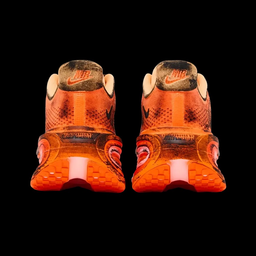 Melitta Baumeister x Nike Vomero Premium 'Total Orange' - HypeFly India View 2