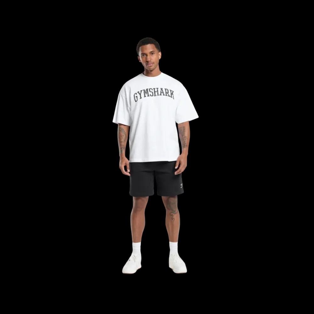 Gymshark Crest 9" Shorts Slim Fit Black - HypeFly India View 3