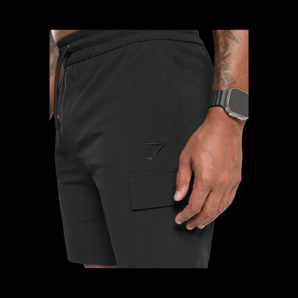 Gymshark Stretch Woven Cargo Shorts Regular Fit Black - HypeFly India View 4