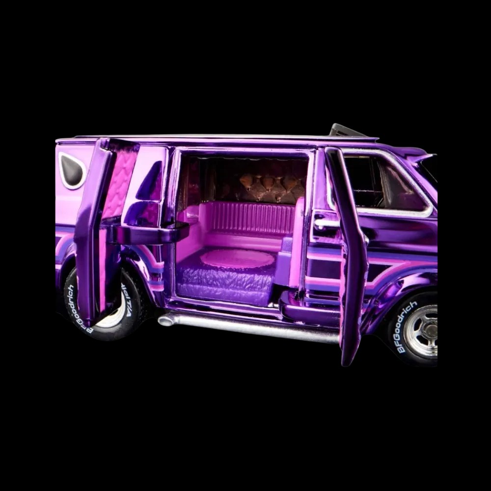 Hot Wheels Collectors RLC Exclusive '70 Dodge Tradesman Van - HypeFly India View 5