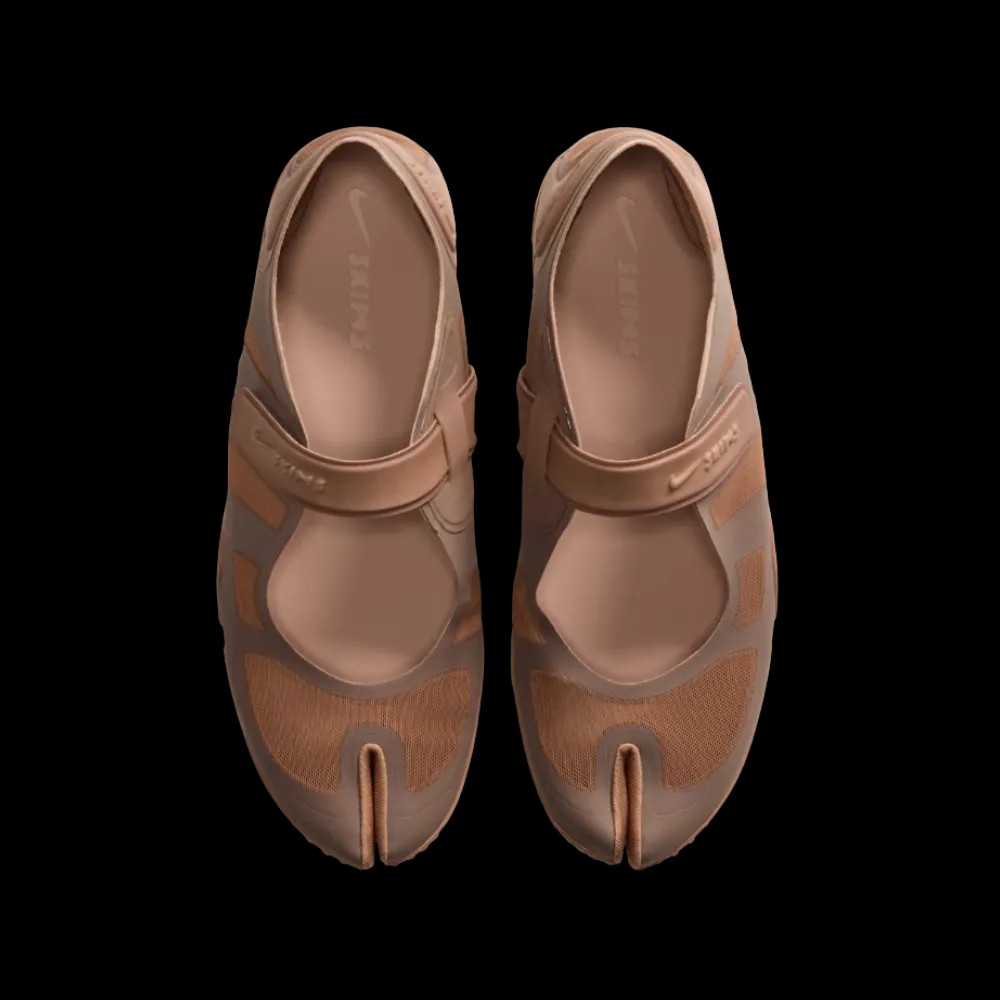 NikeSKIMS Air Rift 'Archaeo Brown' - HypeFly India View 3