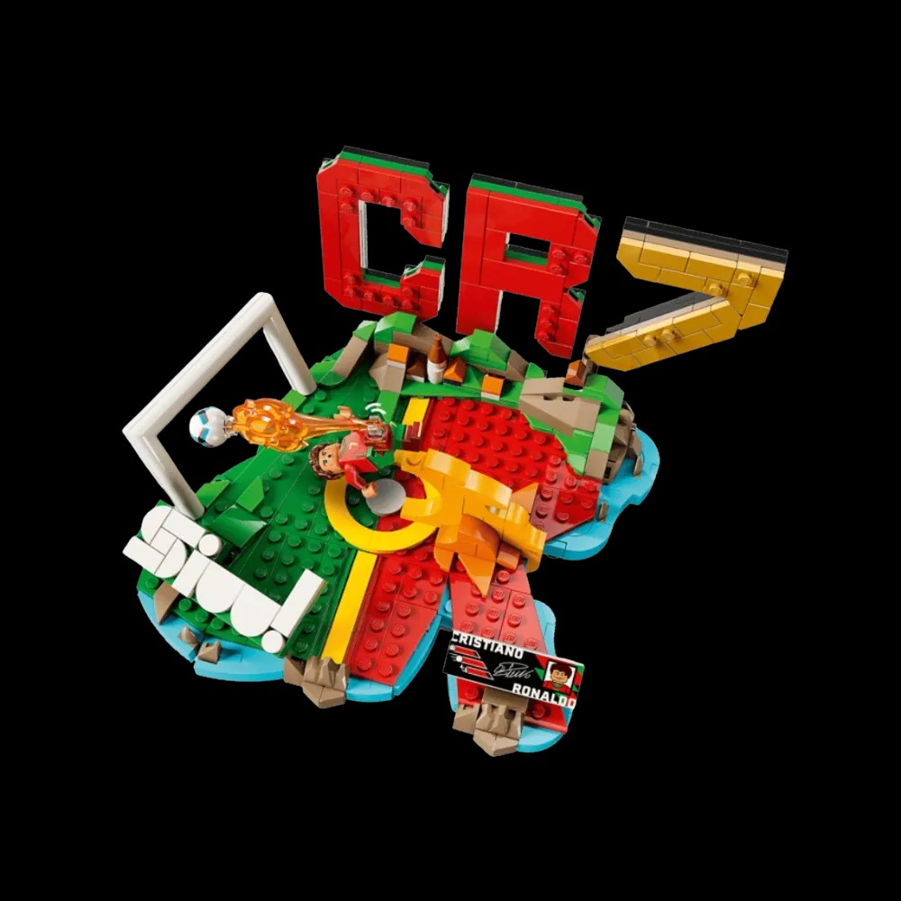 Lego Cristiano Ronaldo – Soccer Highlights - HypeFly India View 4