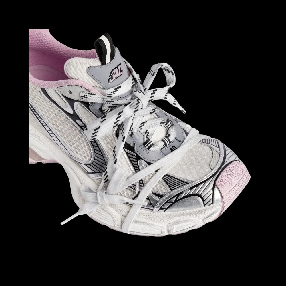 Balenciaga 3XL Gel Clearsole Sneaker In White - HypeFly India View 3