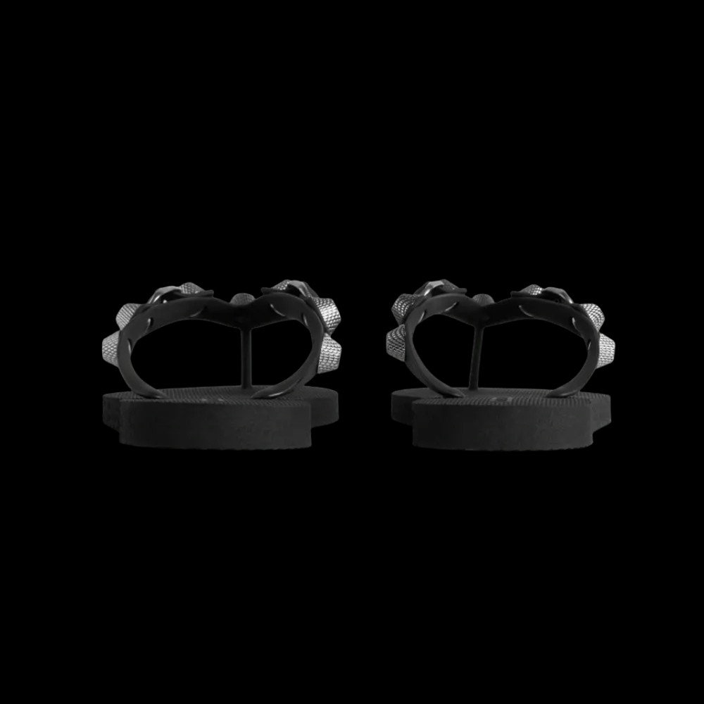 Balenciaga Cagole Thong Sandal In Black - HypeFly India View 4