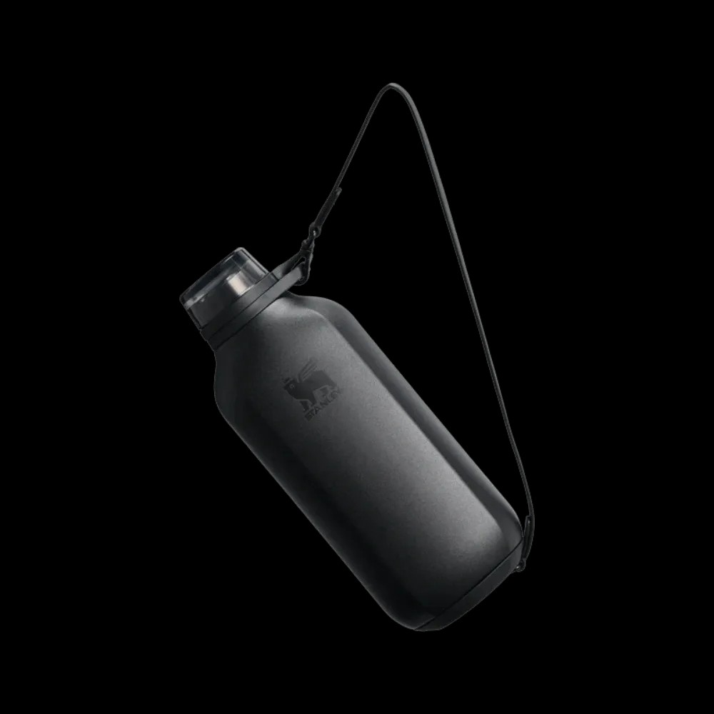 Stanley Clutch Bottle Black 16 OZ - HypeFly India View 3