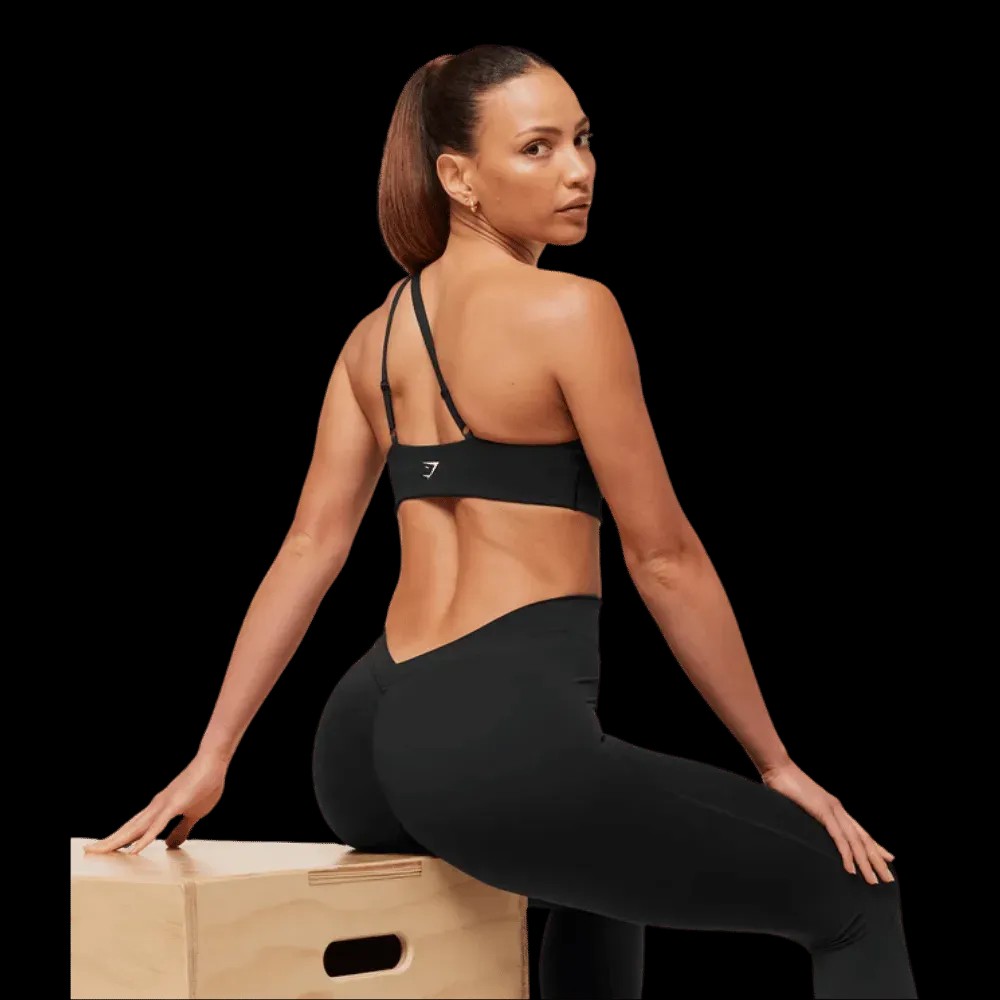 Gymshark Lifting Dipped Waistband Flared Leggings Black - HypeFly India View 5