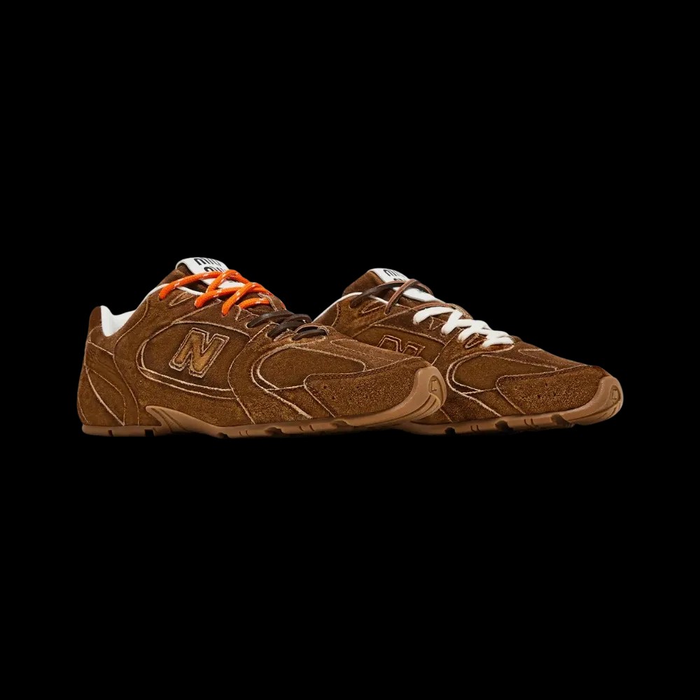 New Balance x Miu Miu 530 SL 'Cinnamon' - HypeFly India View 4