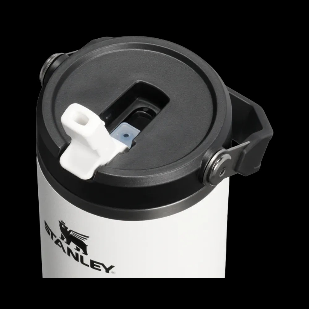 Stanley 1913 x Juventus The IceFlow™ Flip Straw 2.0 Tumbler - HypeFly India View 5