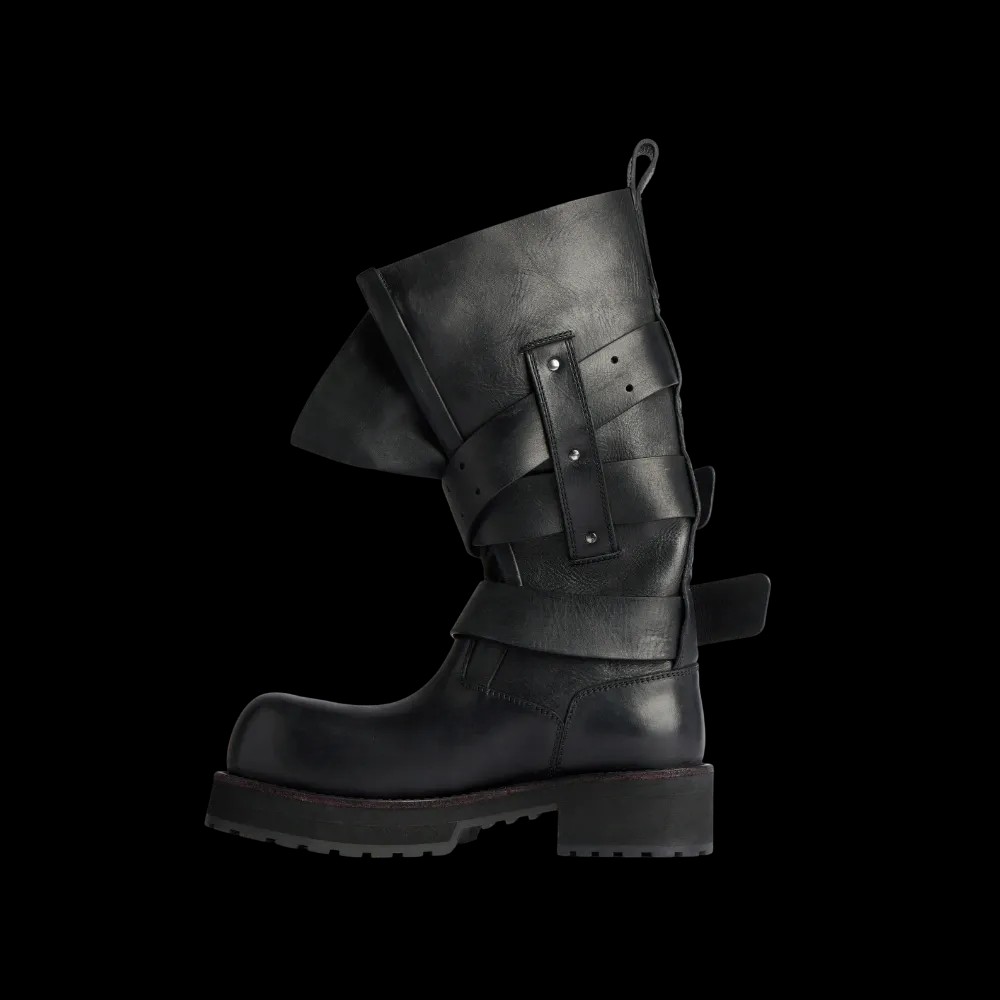Balenciaga Venom High Boot In Black - HypeFly India View 3