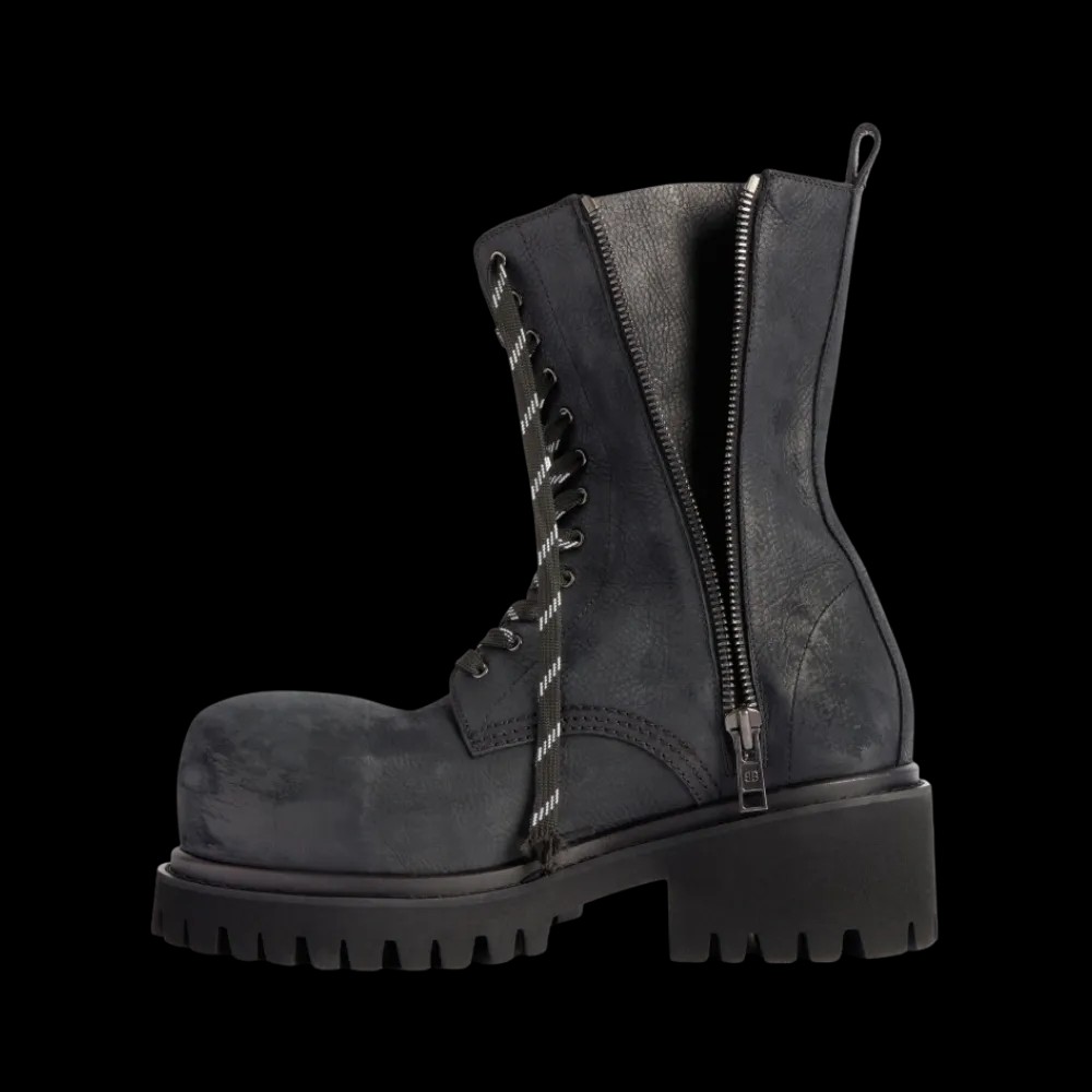 Balenciaga Stomper Zipped Bootie In Black - HypeFly India View 3