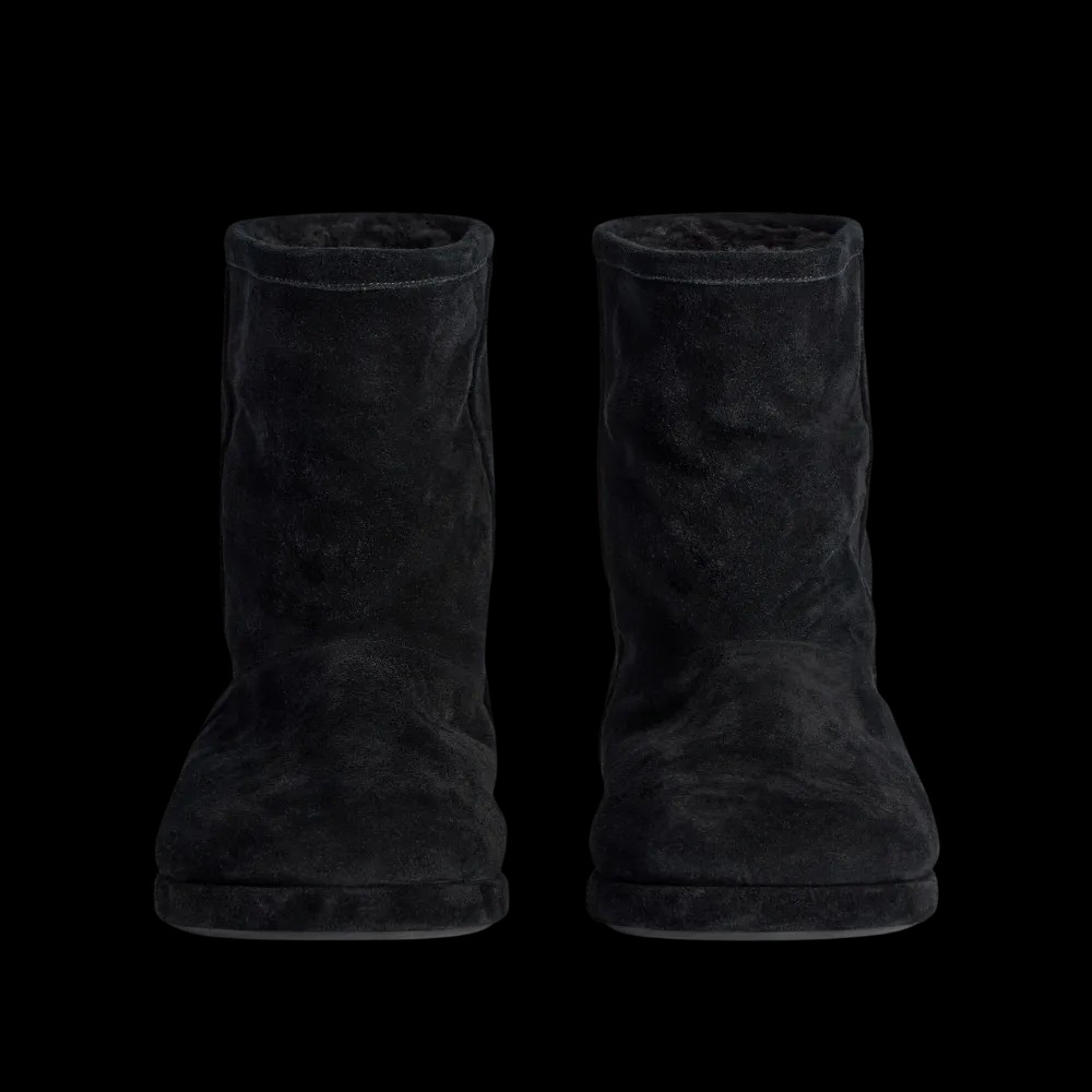 Balenciaga Alaska Soft Bootie In Black - HypeFly India View 4