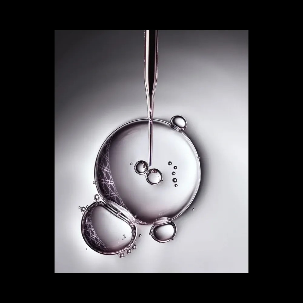 Dior Capture Soft Creme Refill - HypeFly India View 4