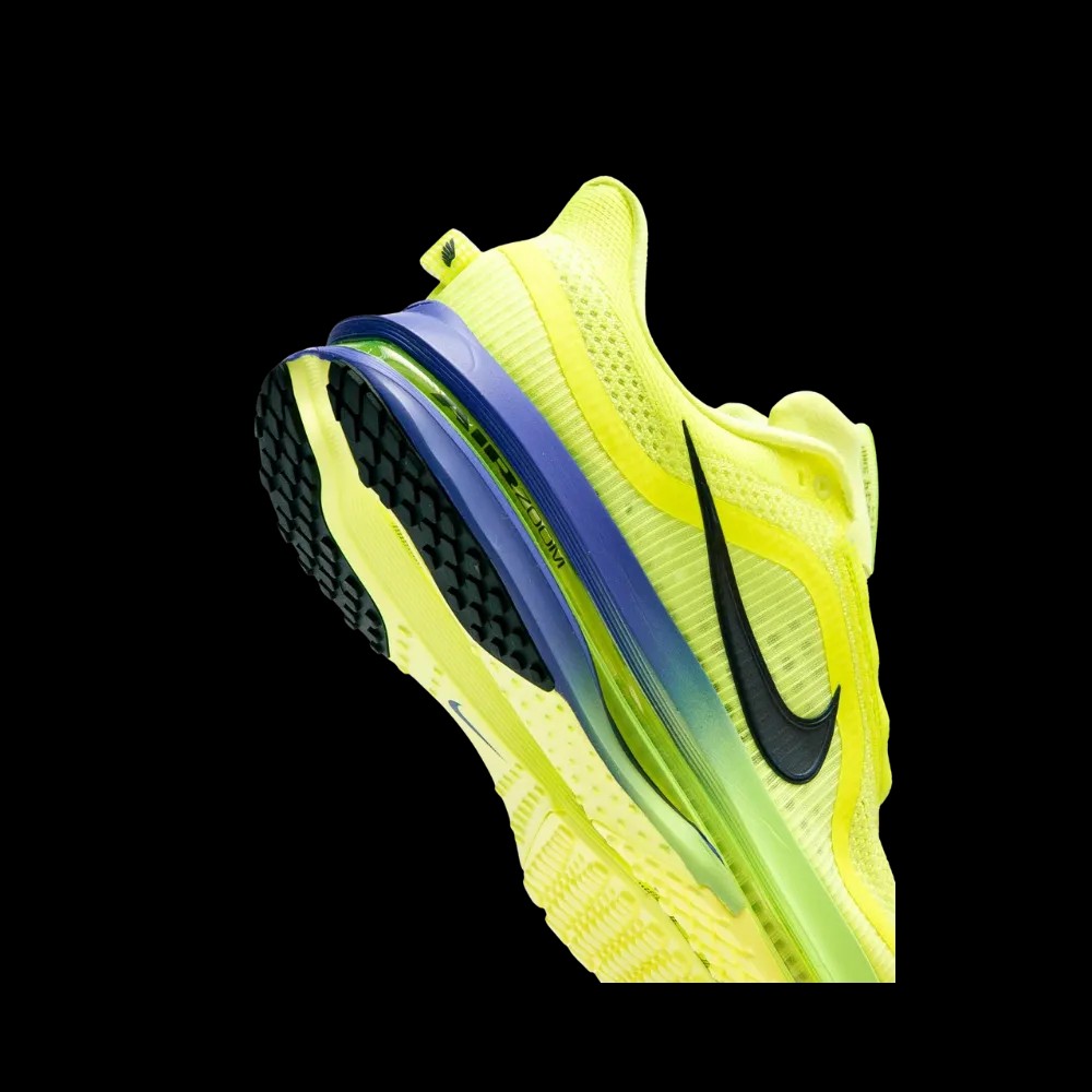 Nike Pegasus Premium 'Volt Ice' - HypeFly India View 2