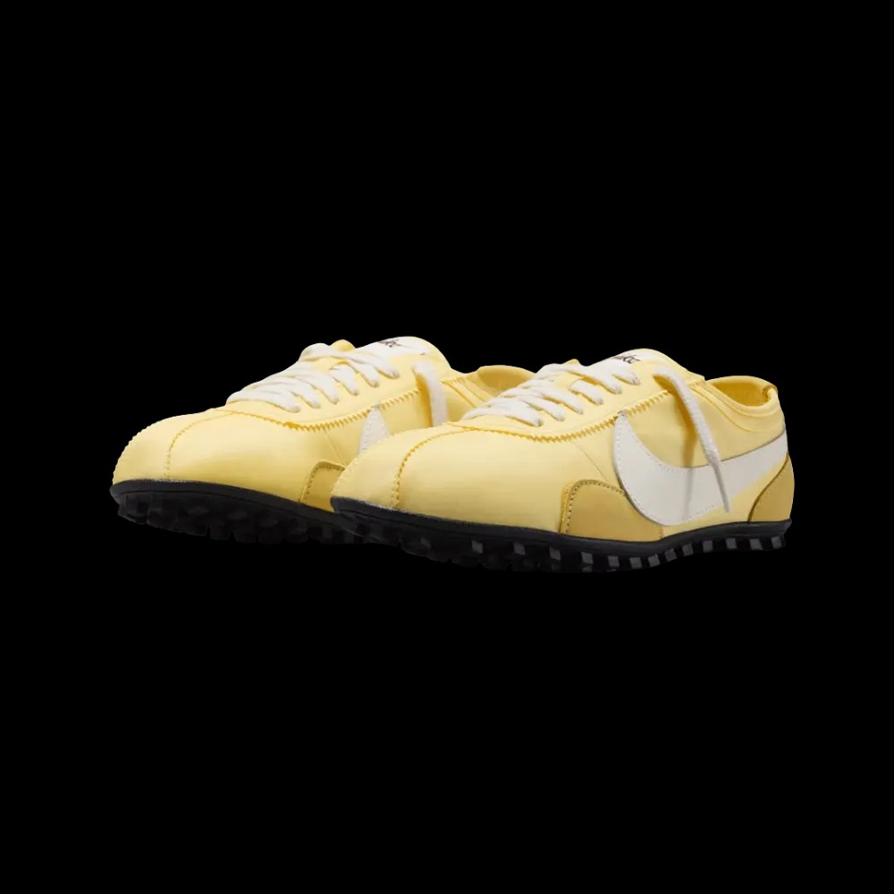 Nike Moon OG 'Soft Yellow' - HypeFly India View 5