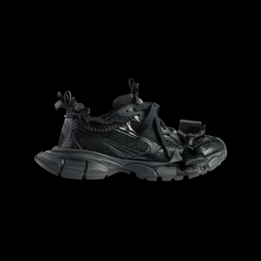 Balenciaga 3XL Lace Sneaker In Black - HypeFly India View 1