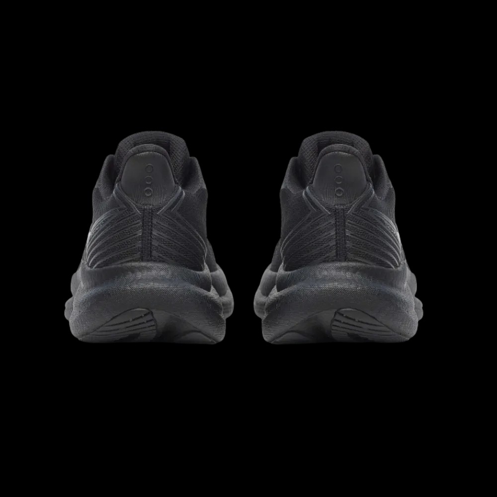 Saucony Triumph 23 Triple Black - HypeFly India View 4