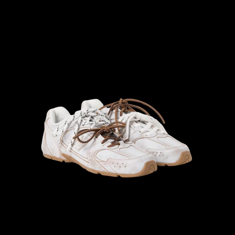 New Balance x Miu Miu 530 SL 'White Gum' - HypeFly India View 4