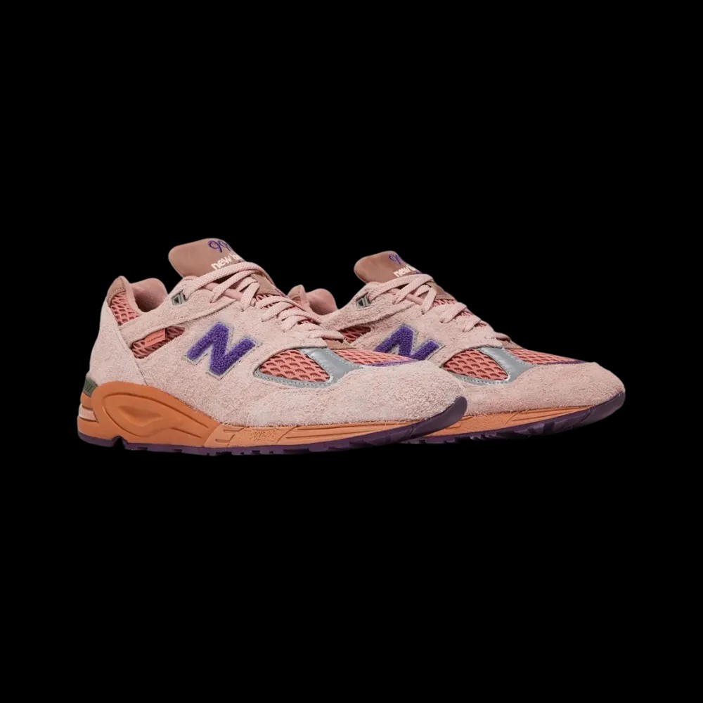 Salehe Bembury x New Balance 990v2 Made in USA 'Sand Be The Time' - HypeFly India View 5