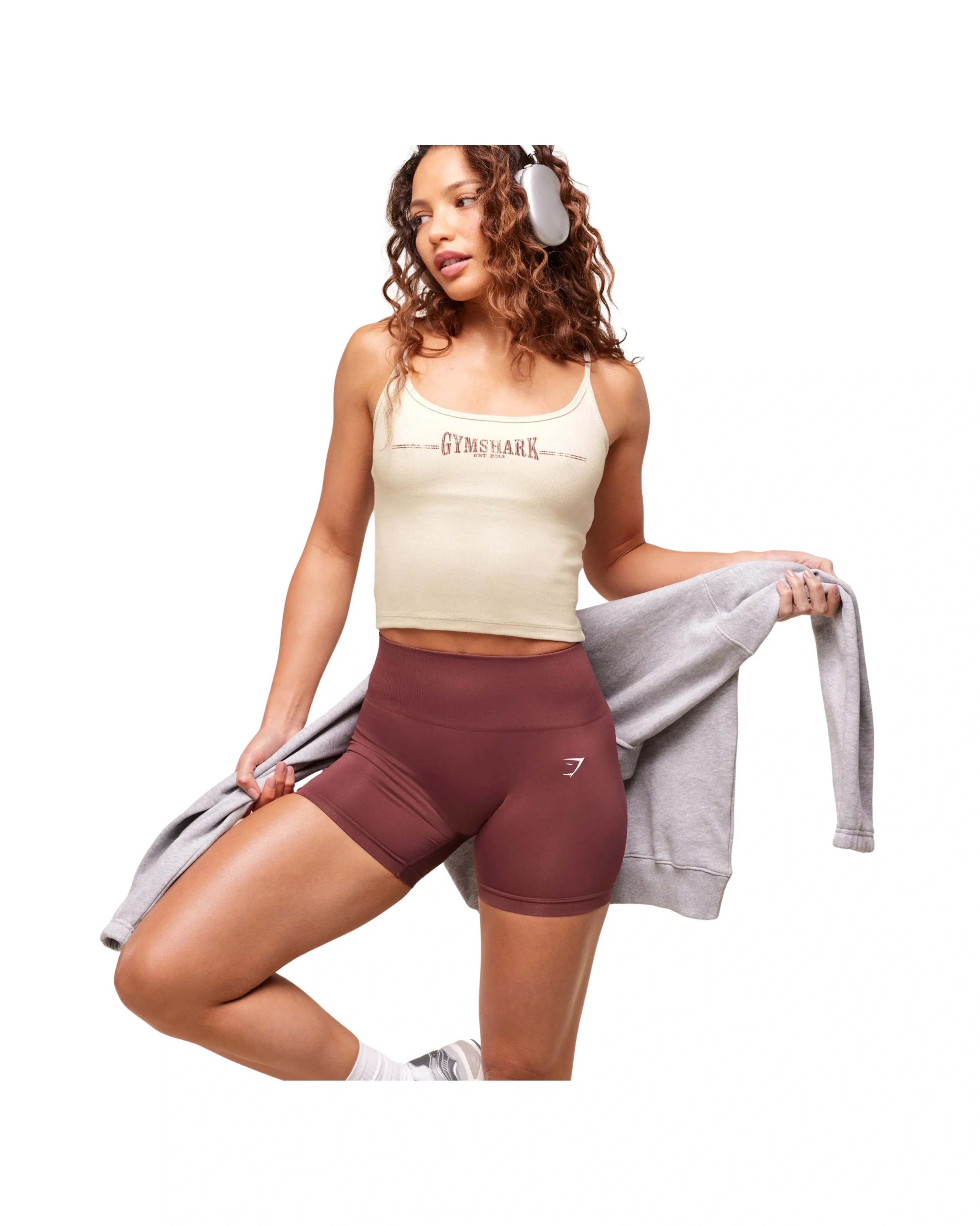 Gymshark Everyday Seamless Shorts Burgundy Brown - HypeFly India View 5