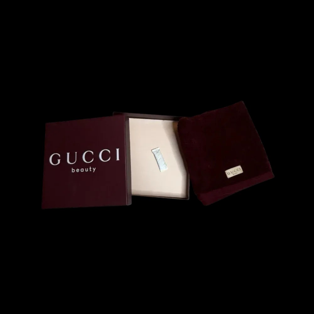 Gucci Beauty Maroon Hand Towel Gift With Purchase Novelty - HypeFly India View 3