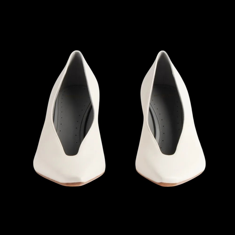 Balenciaga Duchesse Pump In White Snow - HypeFly India View 5
