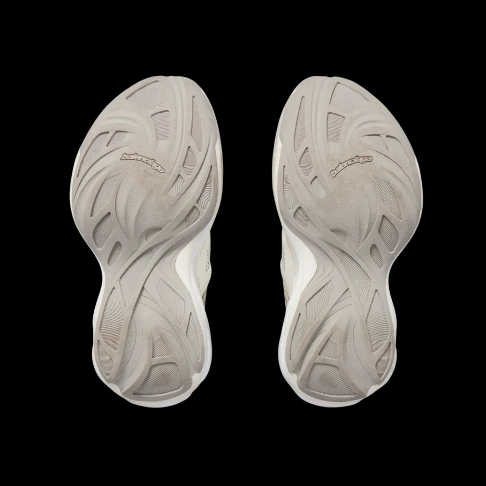 Balenciaga Jet Sneaker In Eggshell - HypeFly India View 3