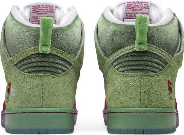 Nike Dunk High SB 'Strawberry Cough' - HypeFly India View 3