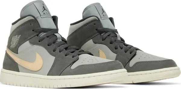 Air Jordan 1 Mid 'Iron Grey Onyx' - HypeFly India View 2