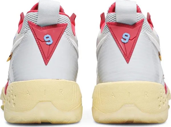 Nike Jordan Zoom x Union LA '92 'Guava Ice' - HypeFly India View 3