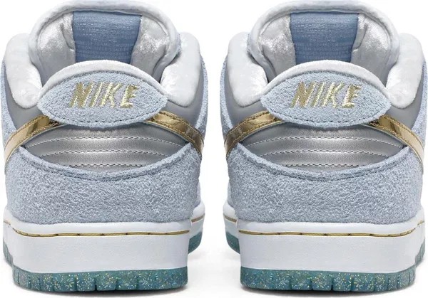 Nike Dunk Low SB x Sean Cliver 'Holiday Special' - HypeFly India View 2