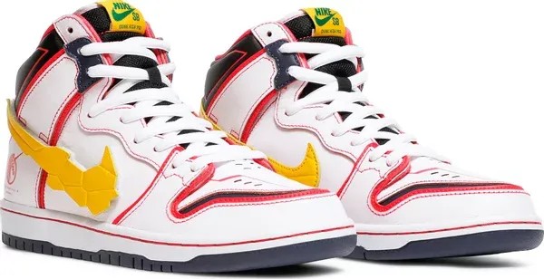 Gundam x Dunk High SB 'Project Unicorn - RX-0' - HypeFly India View 3