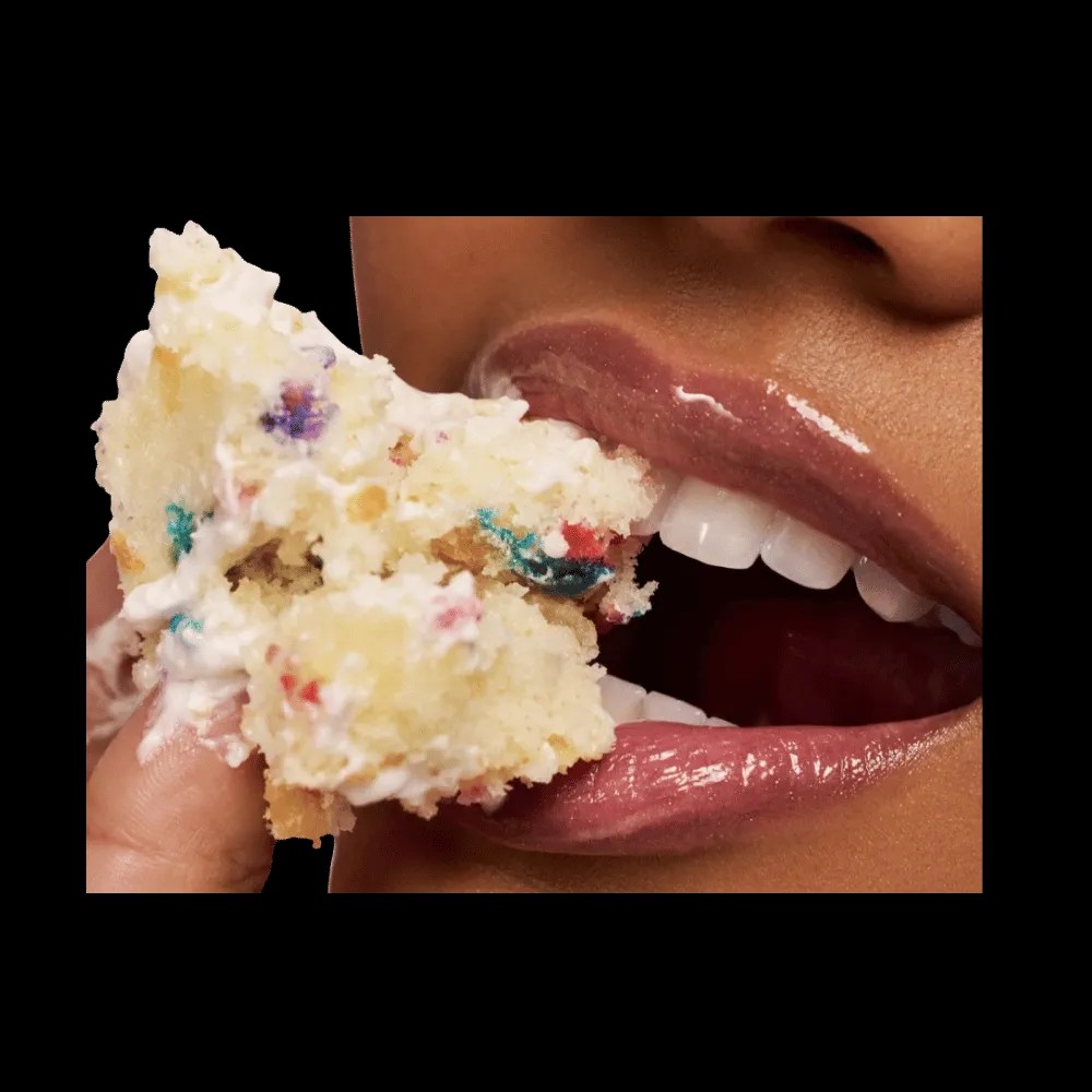 Summer Fridays Lip Butter Balm Birthday Cake - HypeFly India View 2