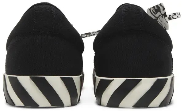 Off-White Vulc Sneaker Low 'Black White' - HypeFly India View 2